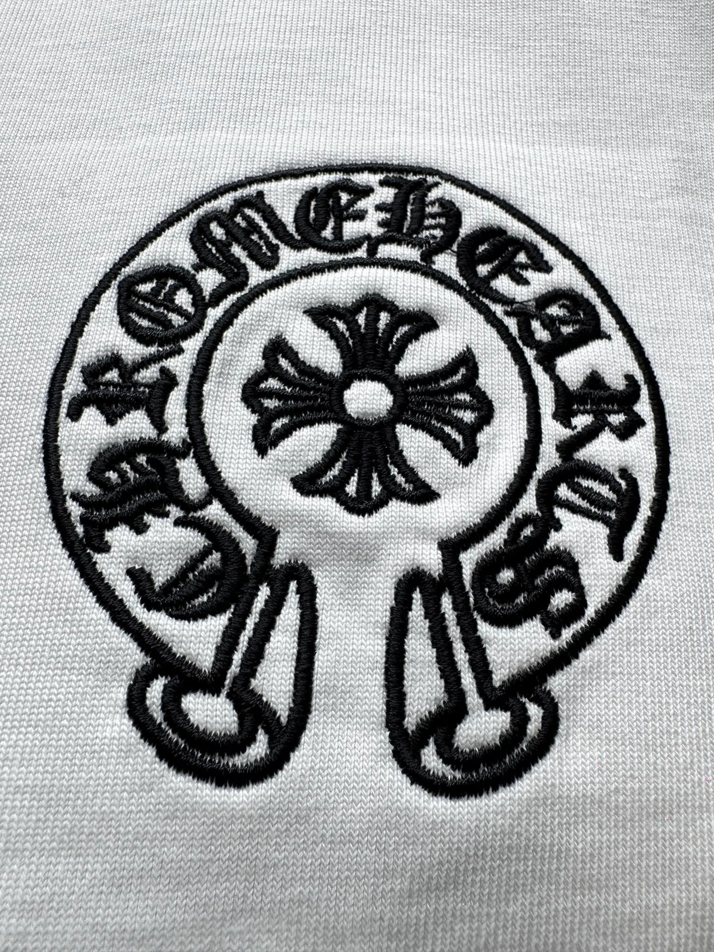 Chrome Hearts* ‼️ T ® 🖤 ! ！ g ， ， T ， ， ， ， + ! ， ， Classic CH ， ⚠️ ： ⚠️EE 26026 Same Style 𝐂𝐎𝐋𝐎𝐔𝐑：White Black 𝐒𝐈𝐙𝐄：S-Xl
